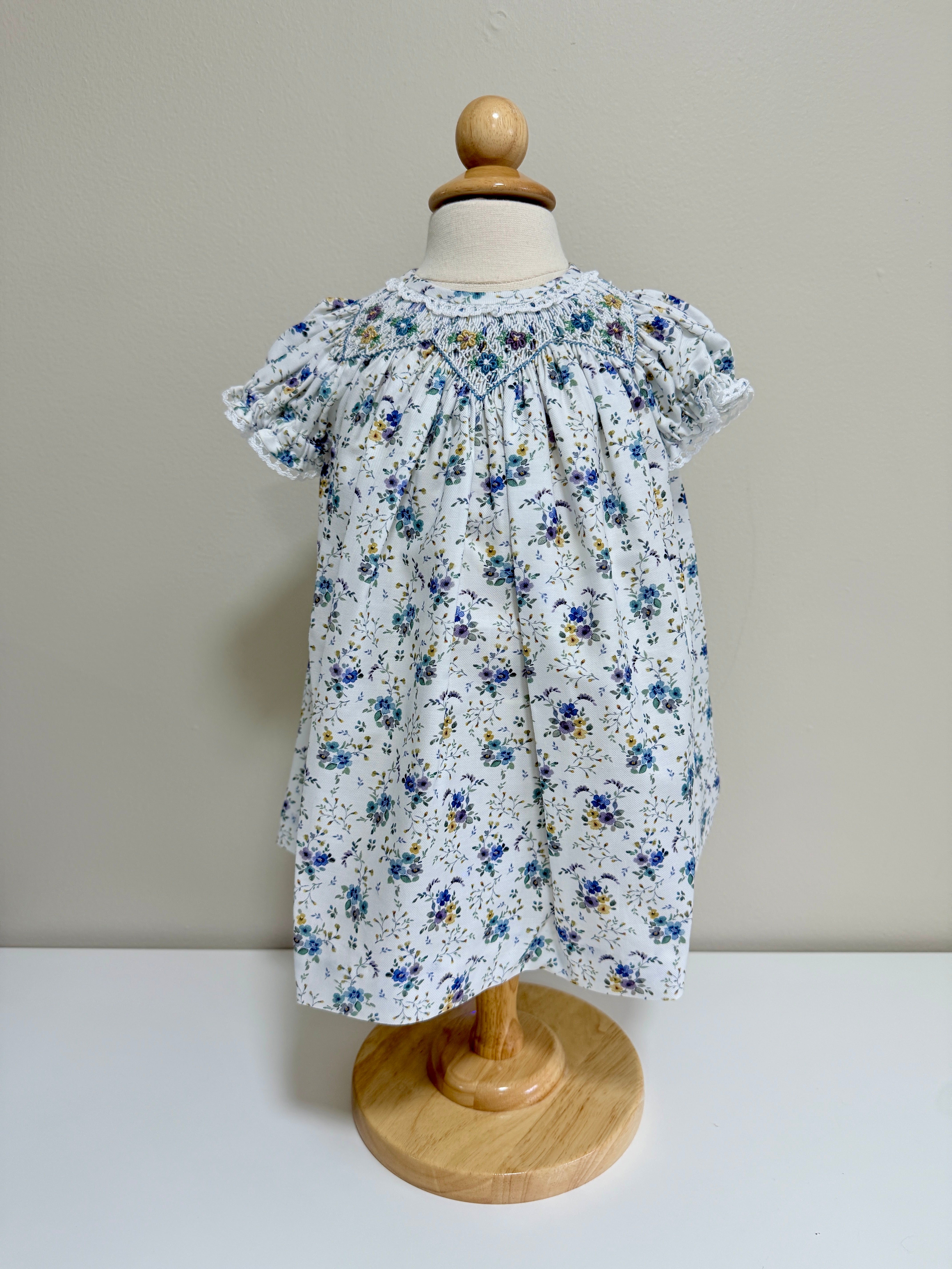 DBB 'Taylor Mesina' Smock Dress
