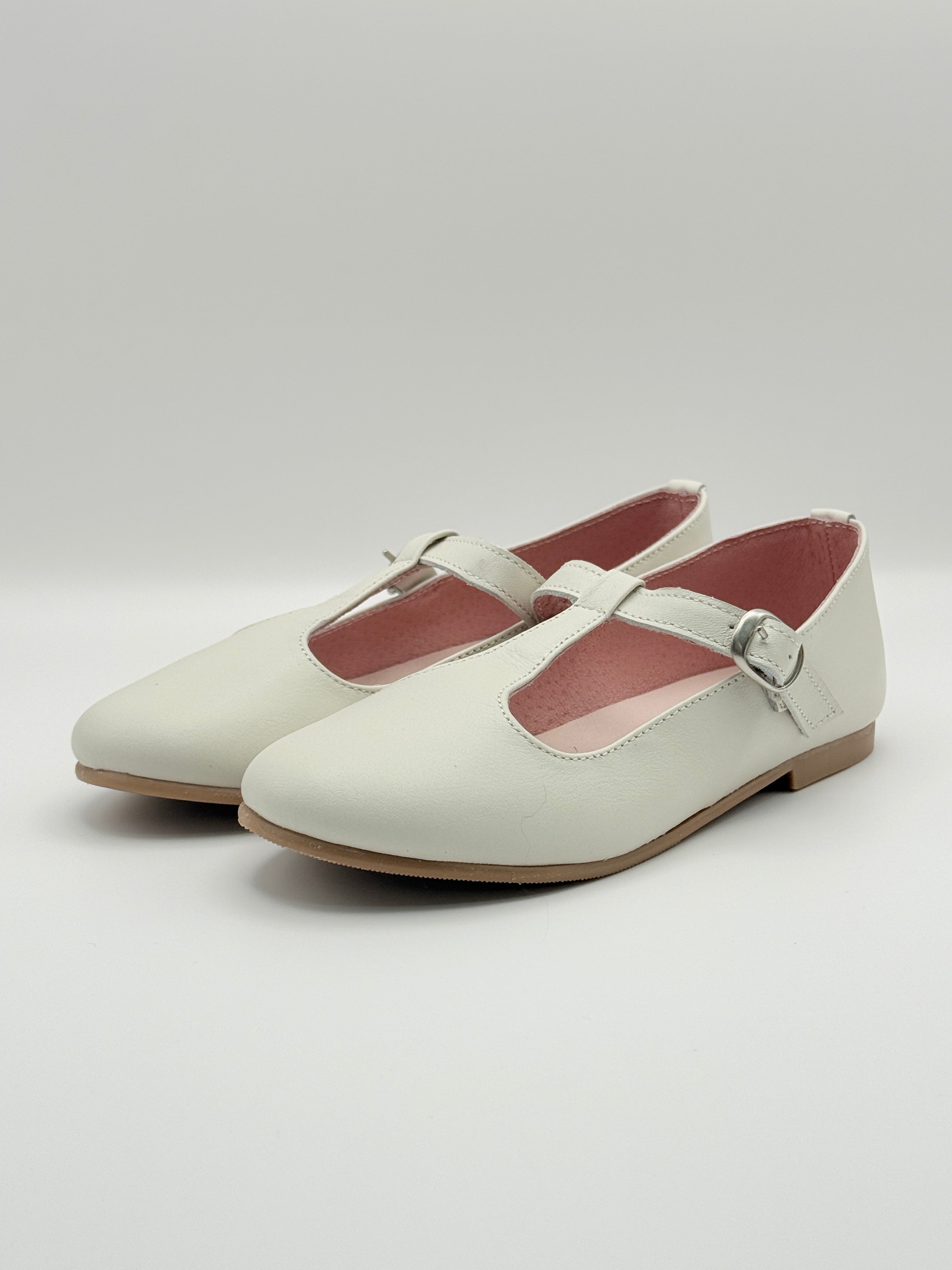 Mary Jane Leticia Porcelain