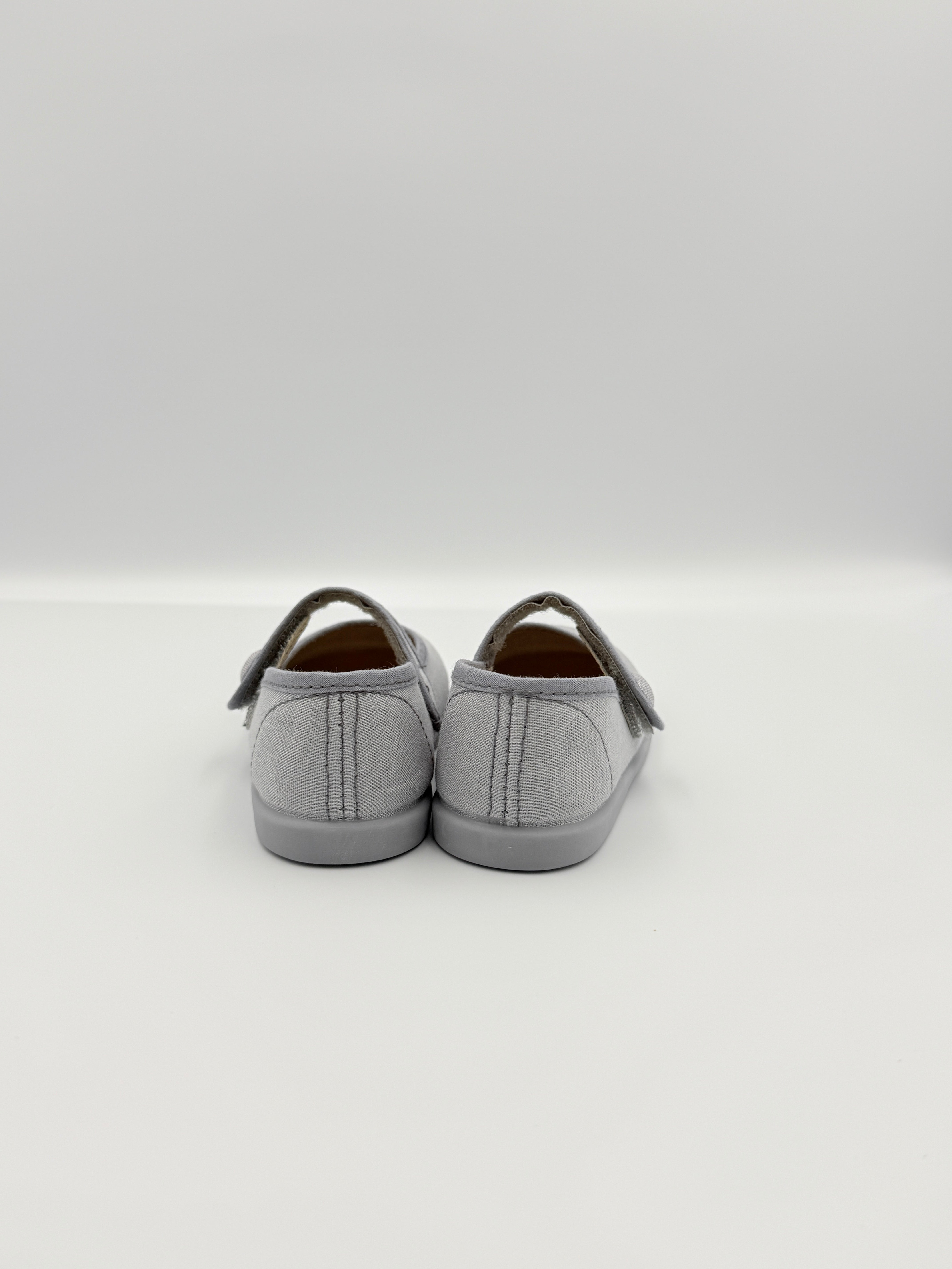 Mary Jane 'Linus Linen' Grey