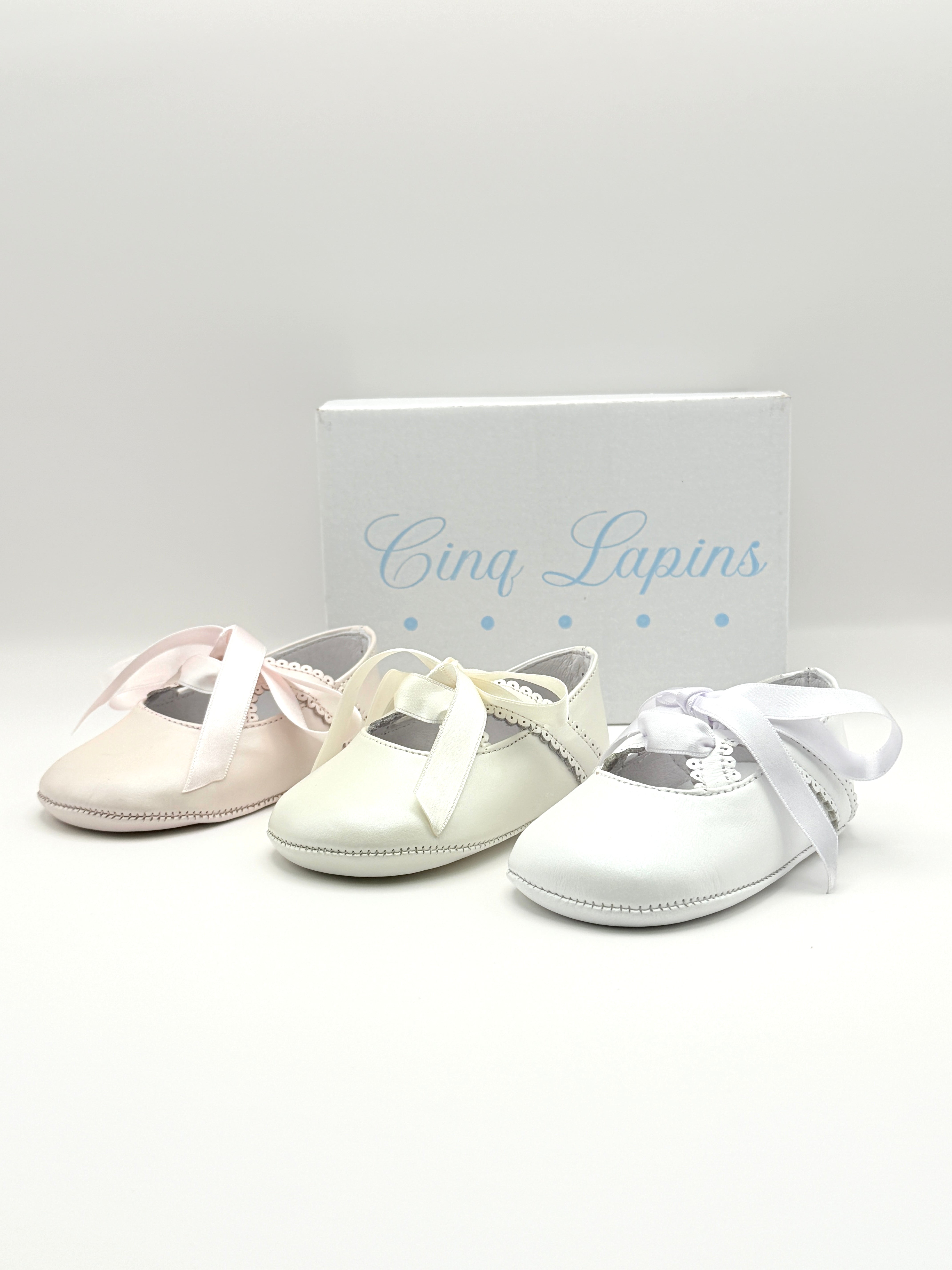 Crib Shoe Mary Jane Silk Ivory