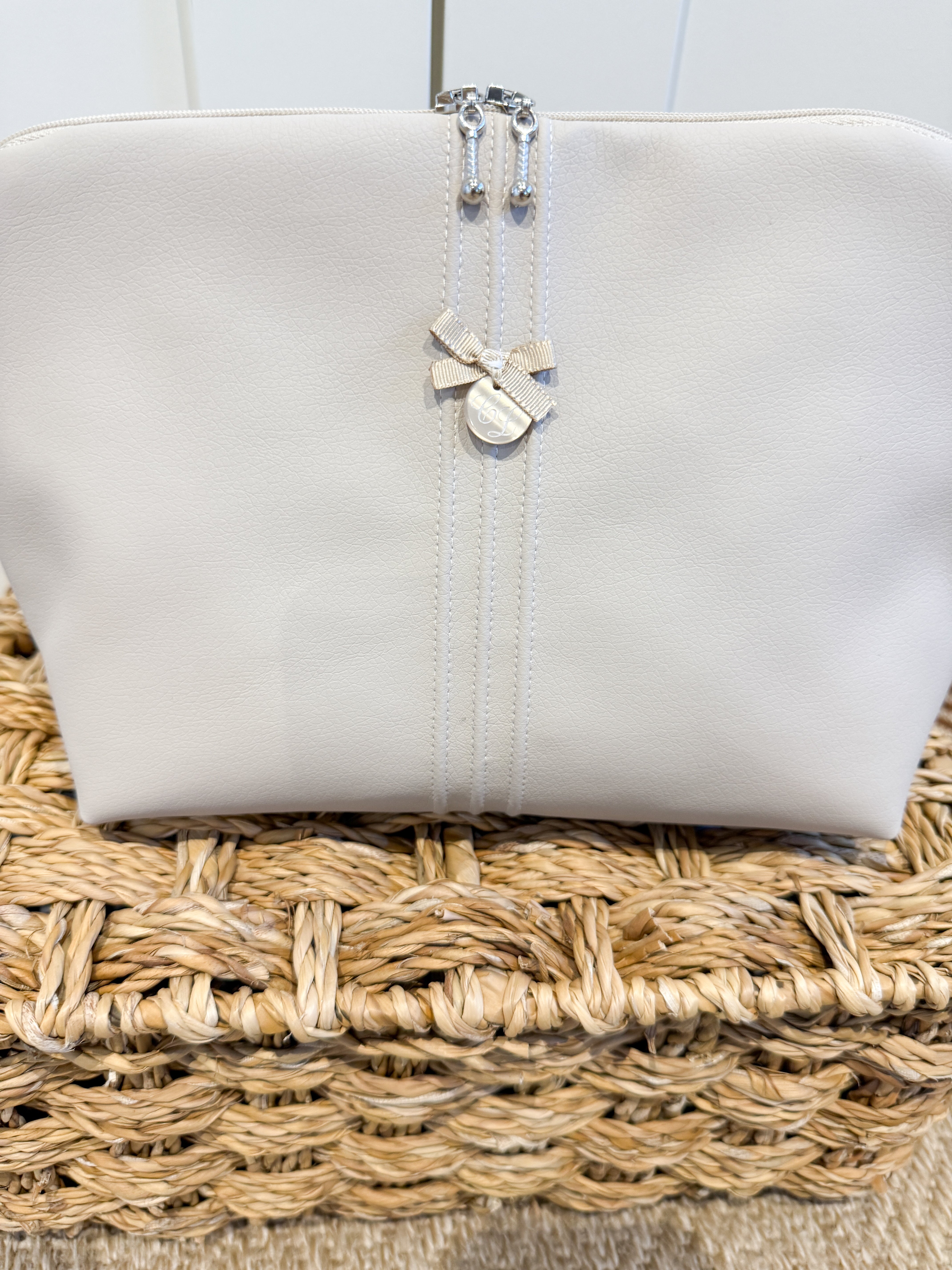 Toiletry Bag Pol