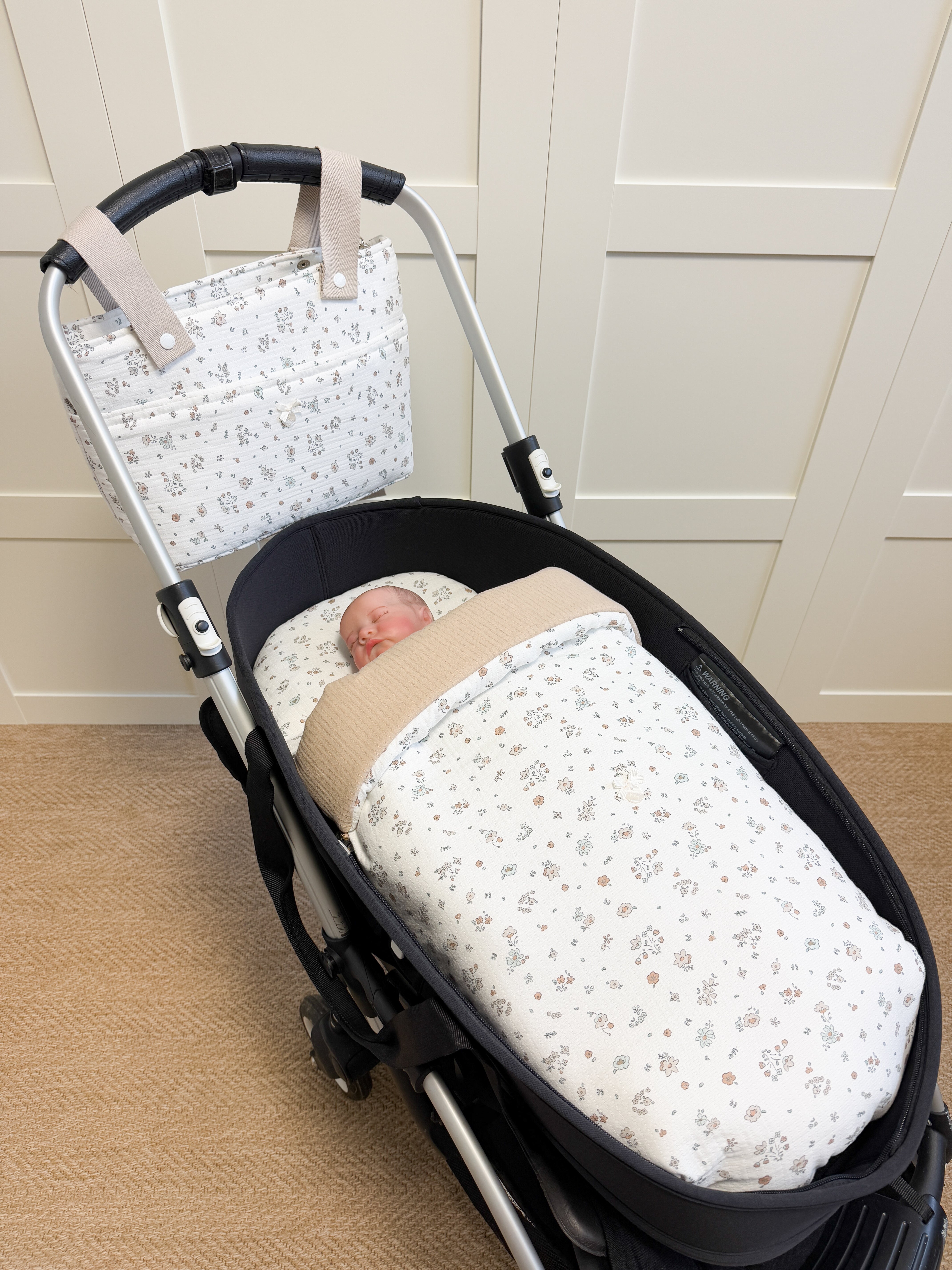 Carry Cot Celia