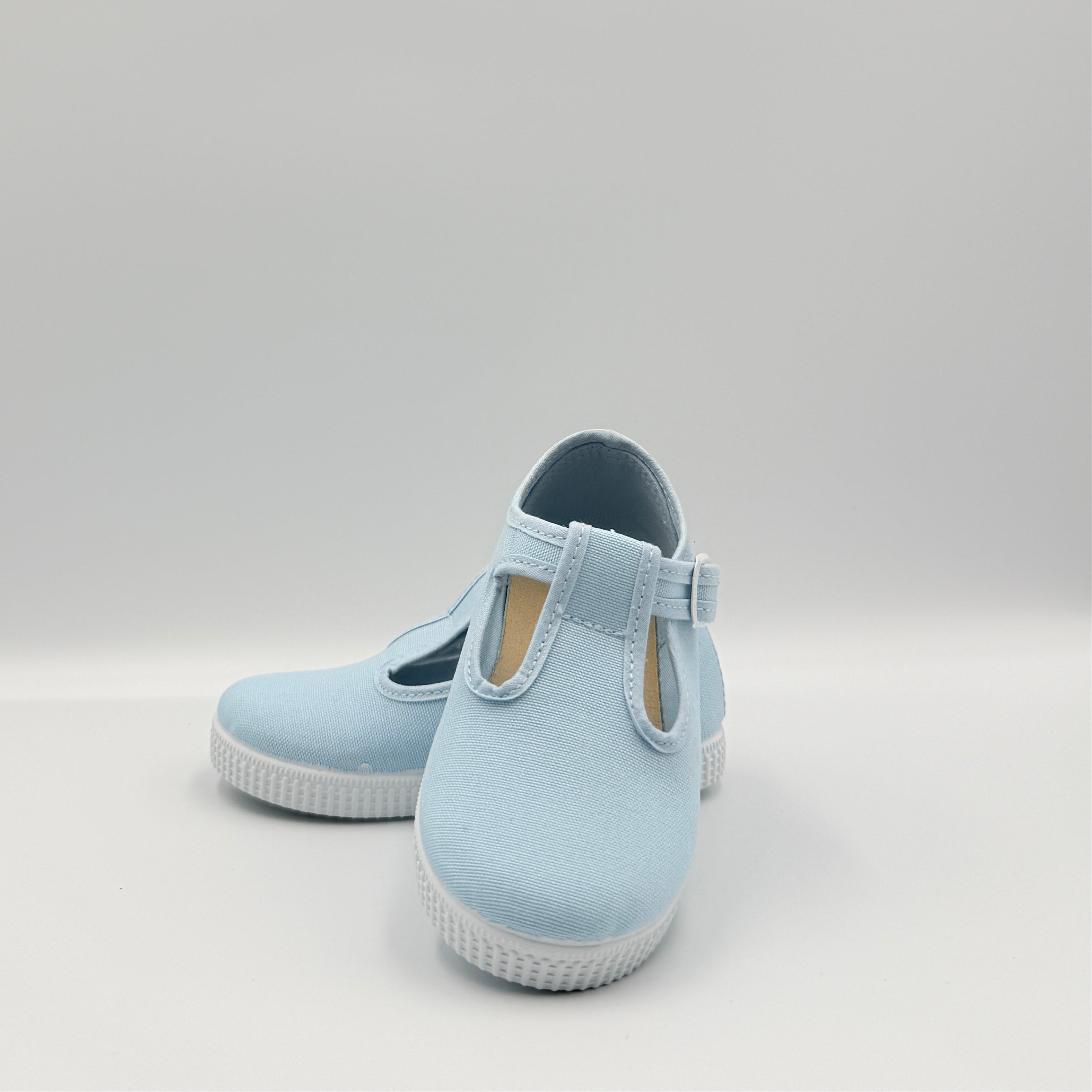 T- Strap 'Naia' Sky Blue