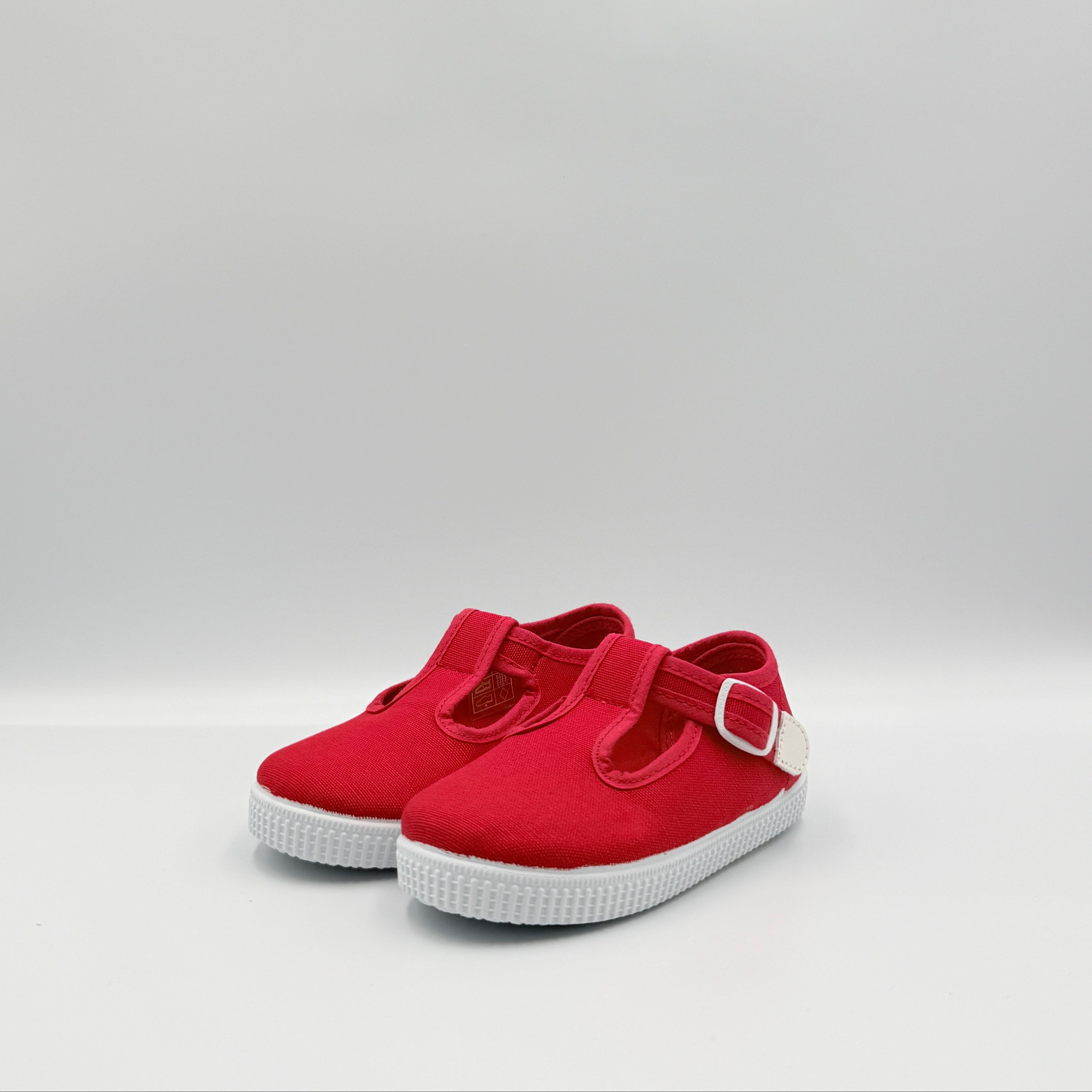 T- Strap 'Naia' Red
