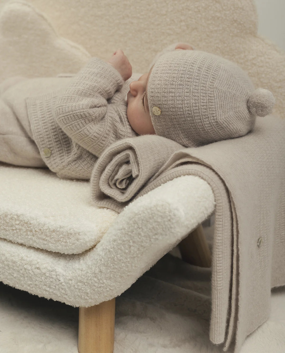 Knit Set 'Essentia' Angora