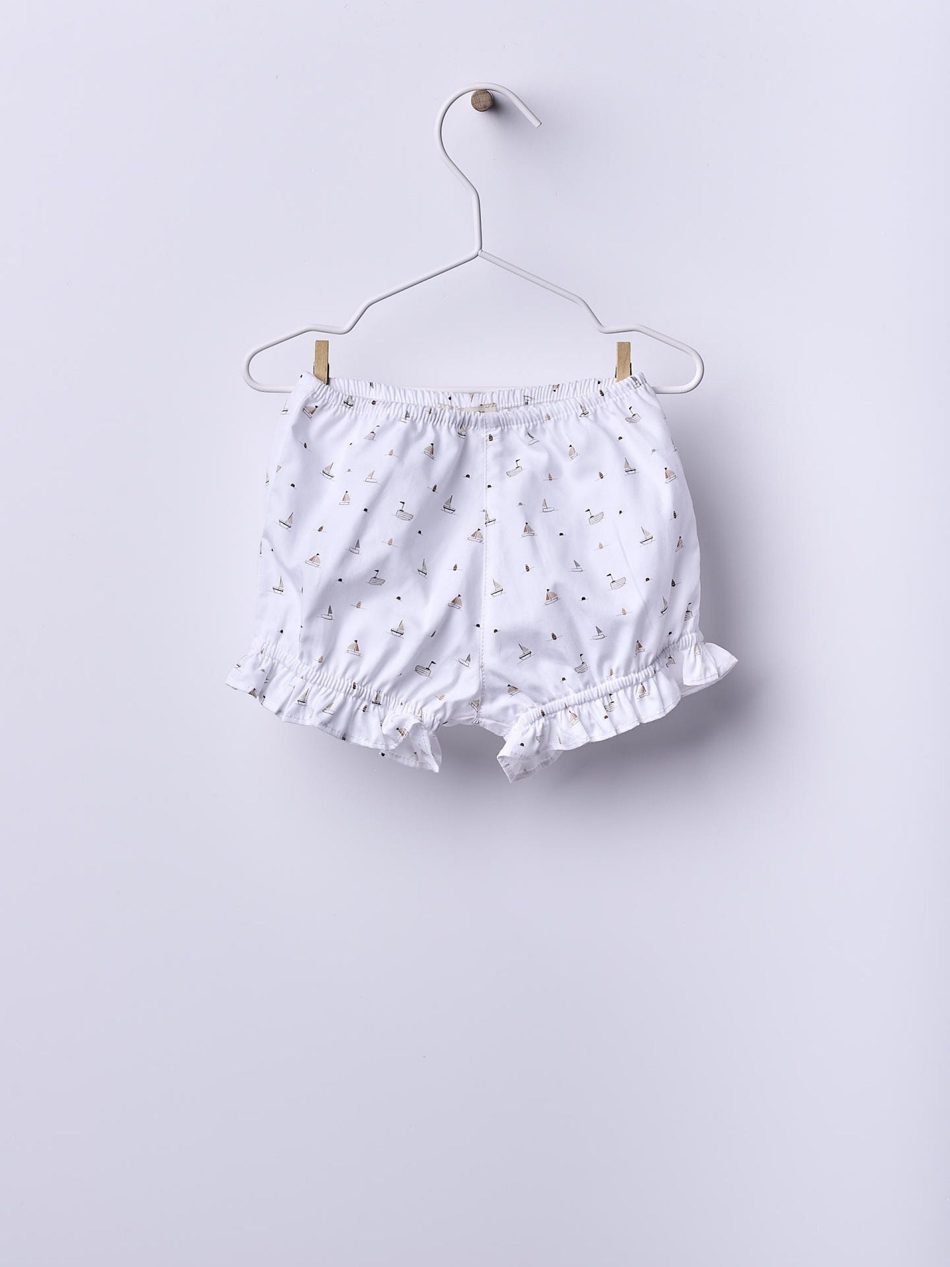 Girl Set Sailboat
