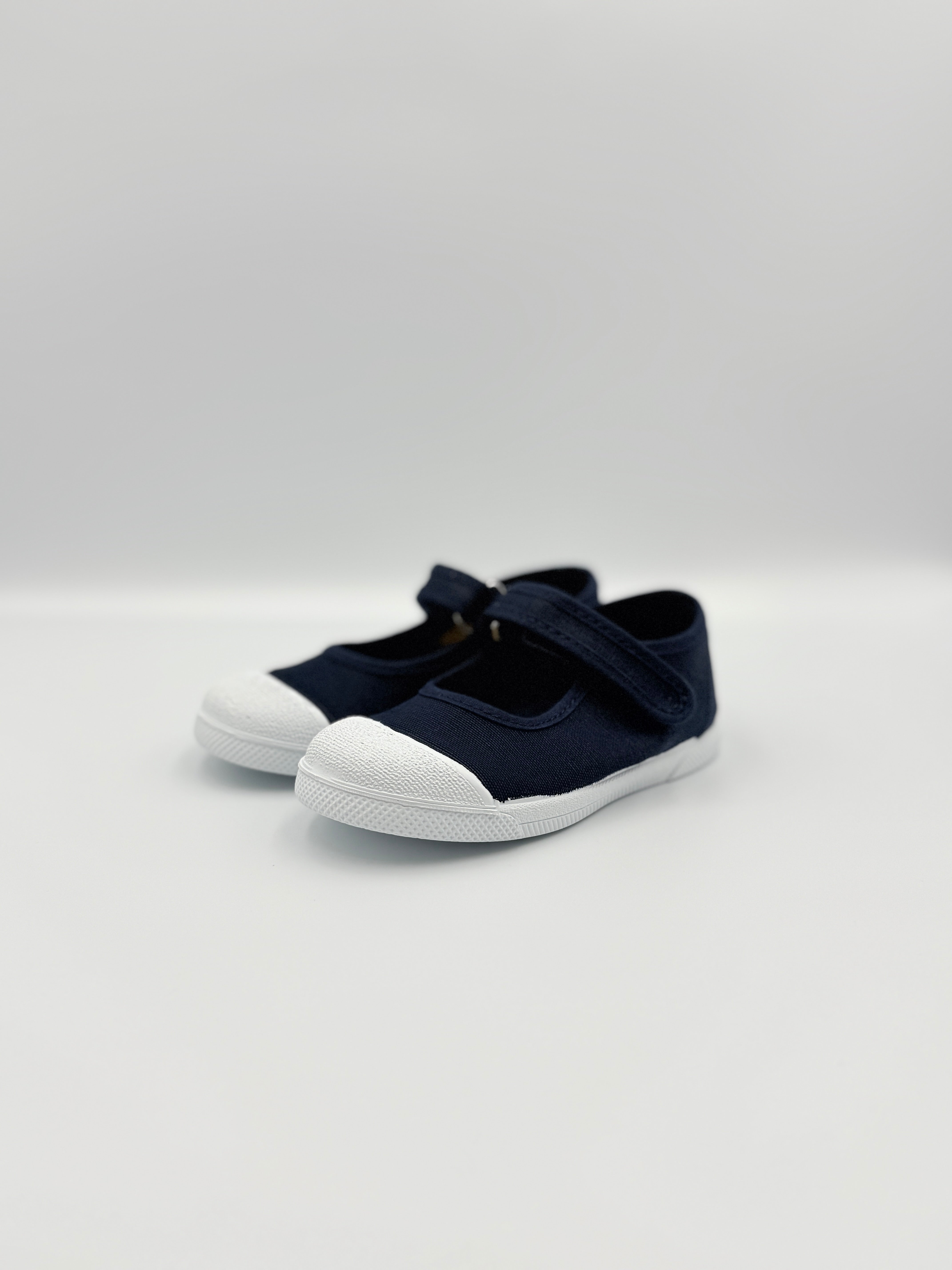 Mary Jane 'Cap Toe' Marino