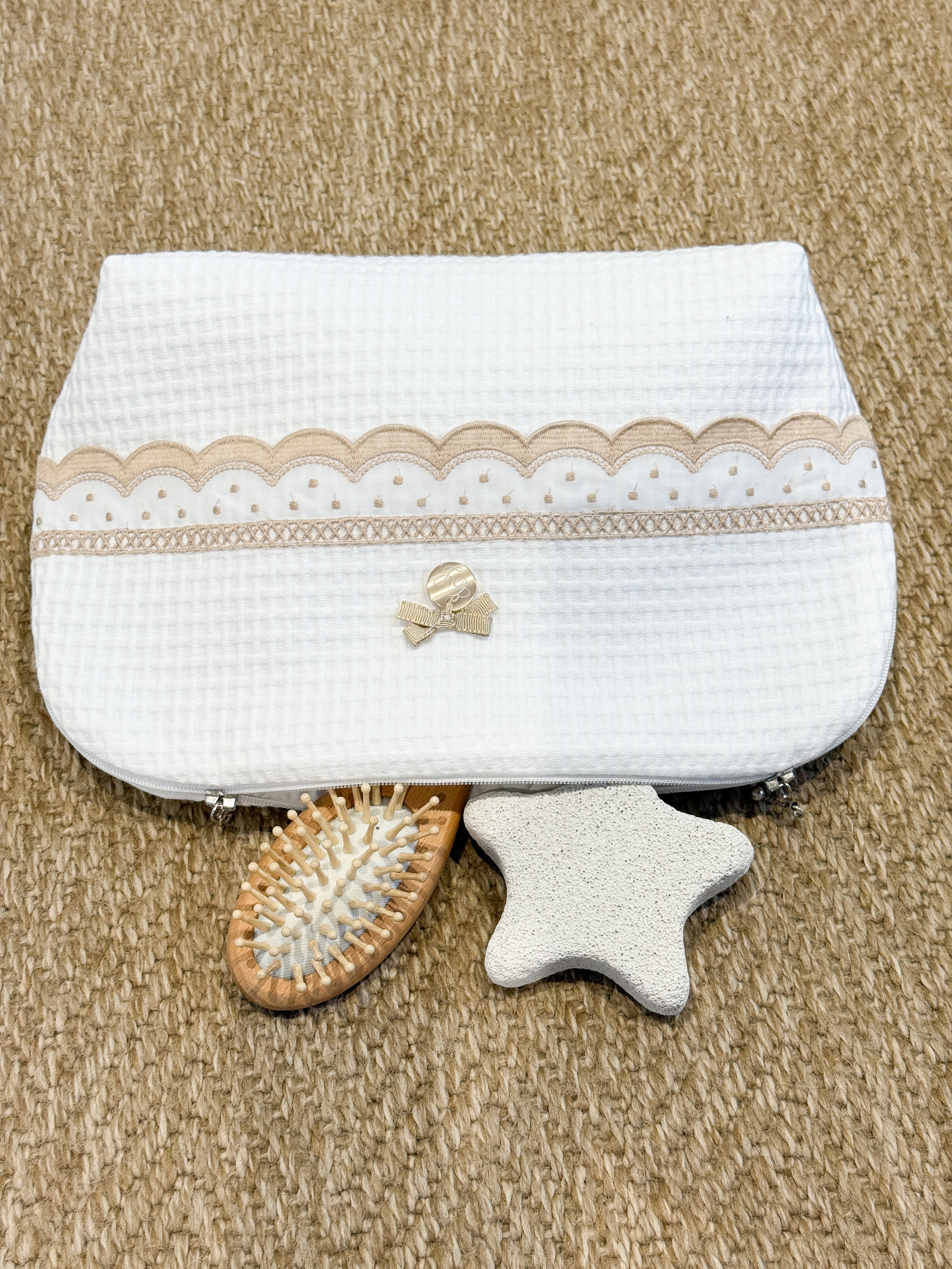 Toiletry Bag Dots