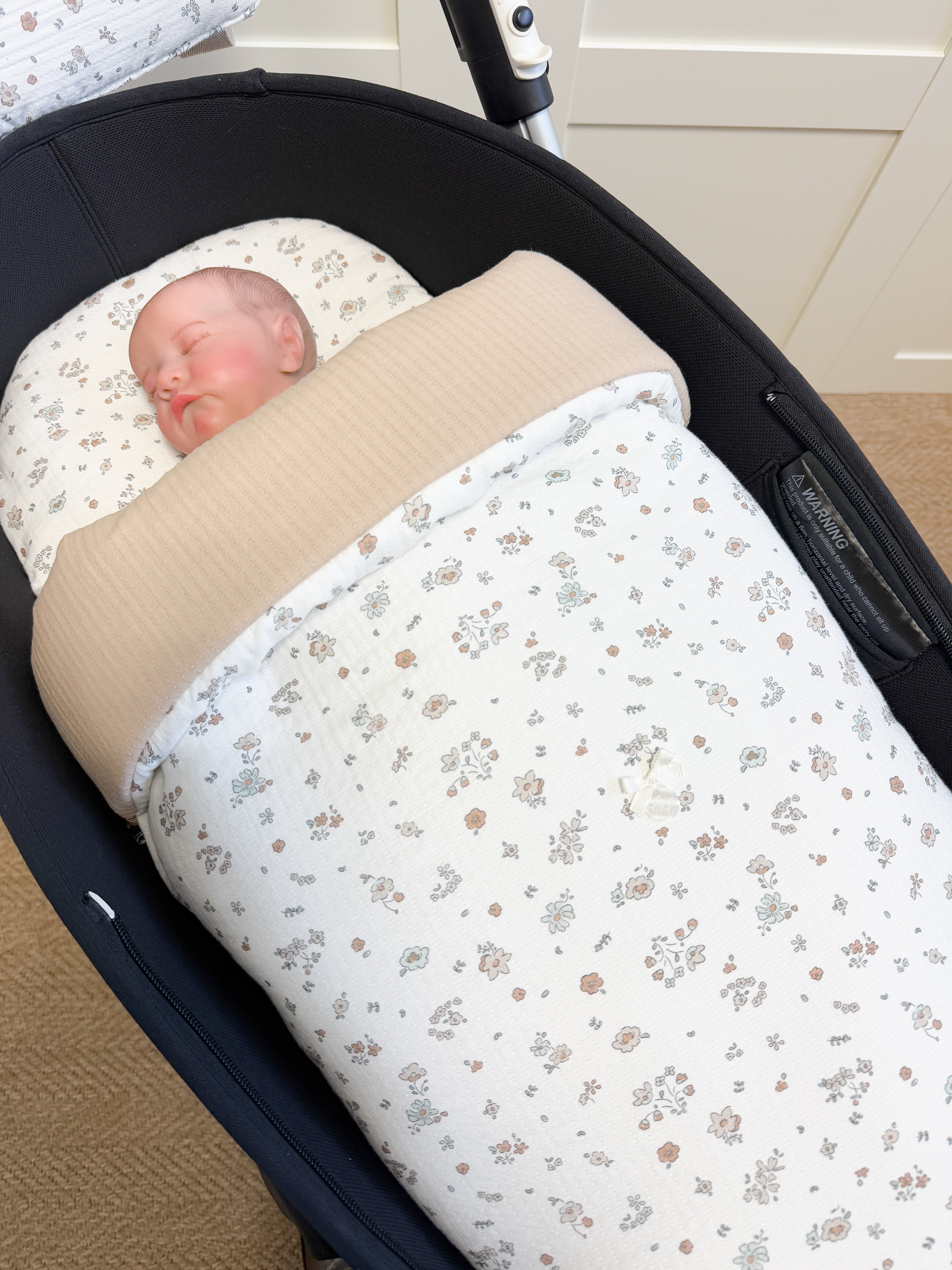 Carry Cot Celia