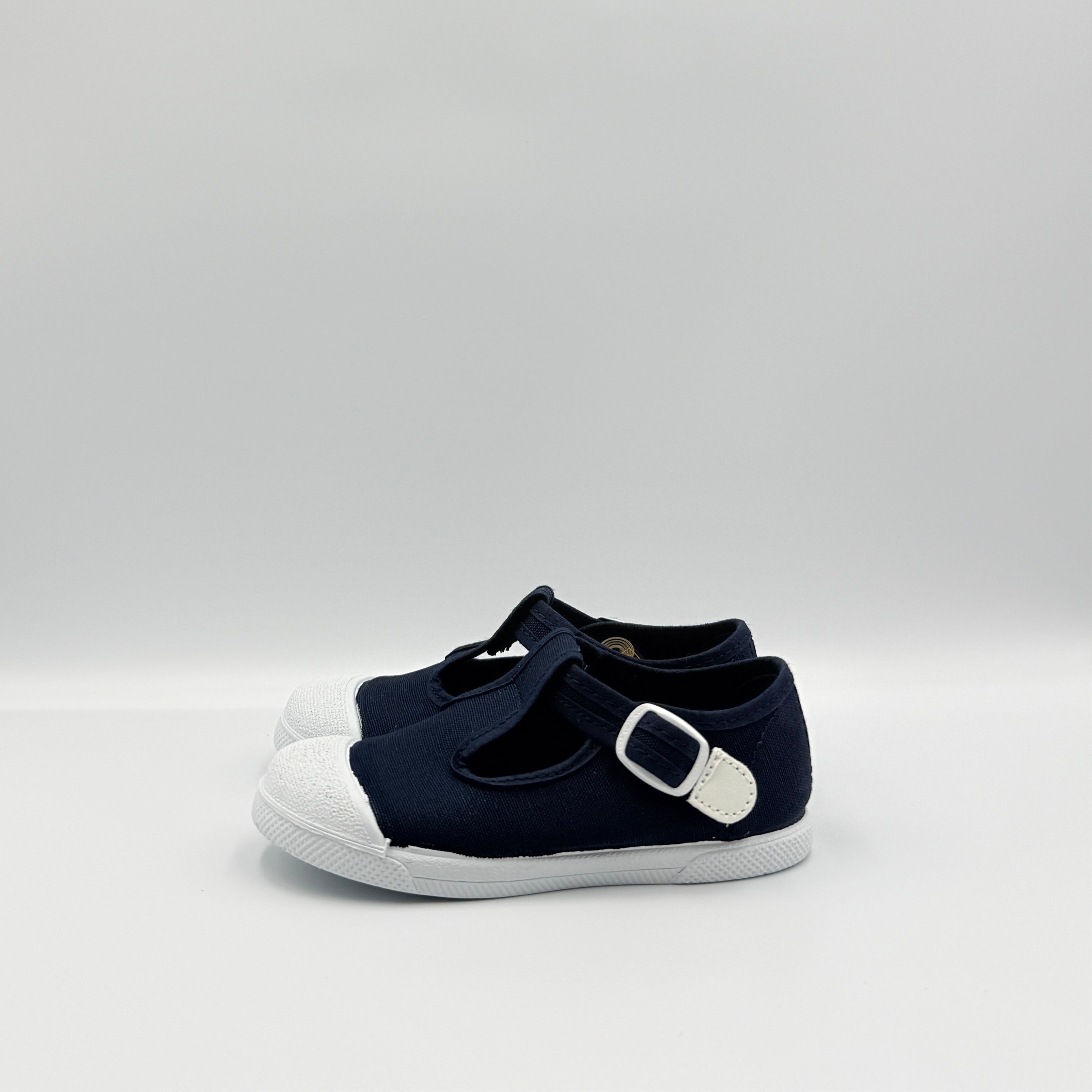 T- Strap 'Cap Toe' Marino